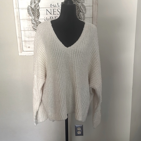 Sadie &Sage 100% made with love designed in California. Live Love . USS. - Picture 1 of 4